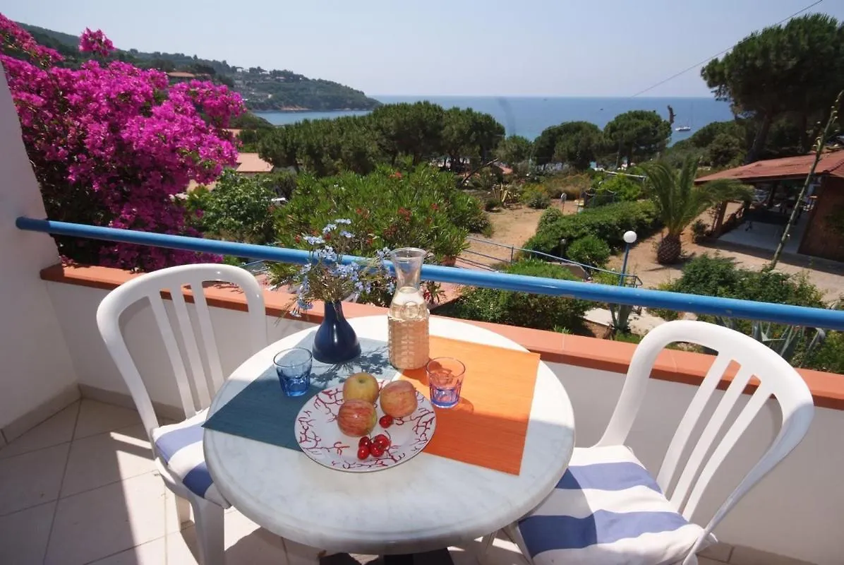 Residence Villa Morcone Capoliveri  Aparthotel