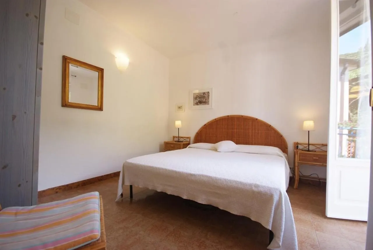 Aparthotel Residence Villa Morcone Capoliveri  Italy